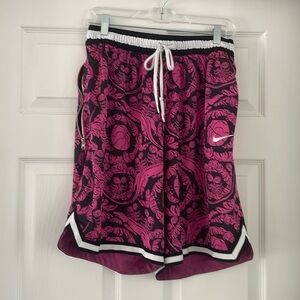 Nike Dri-Fit DNA Printed Basketball Shorts. Mens Size: Large black/fireberry